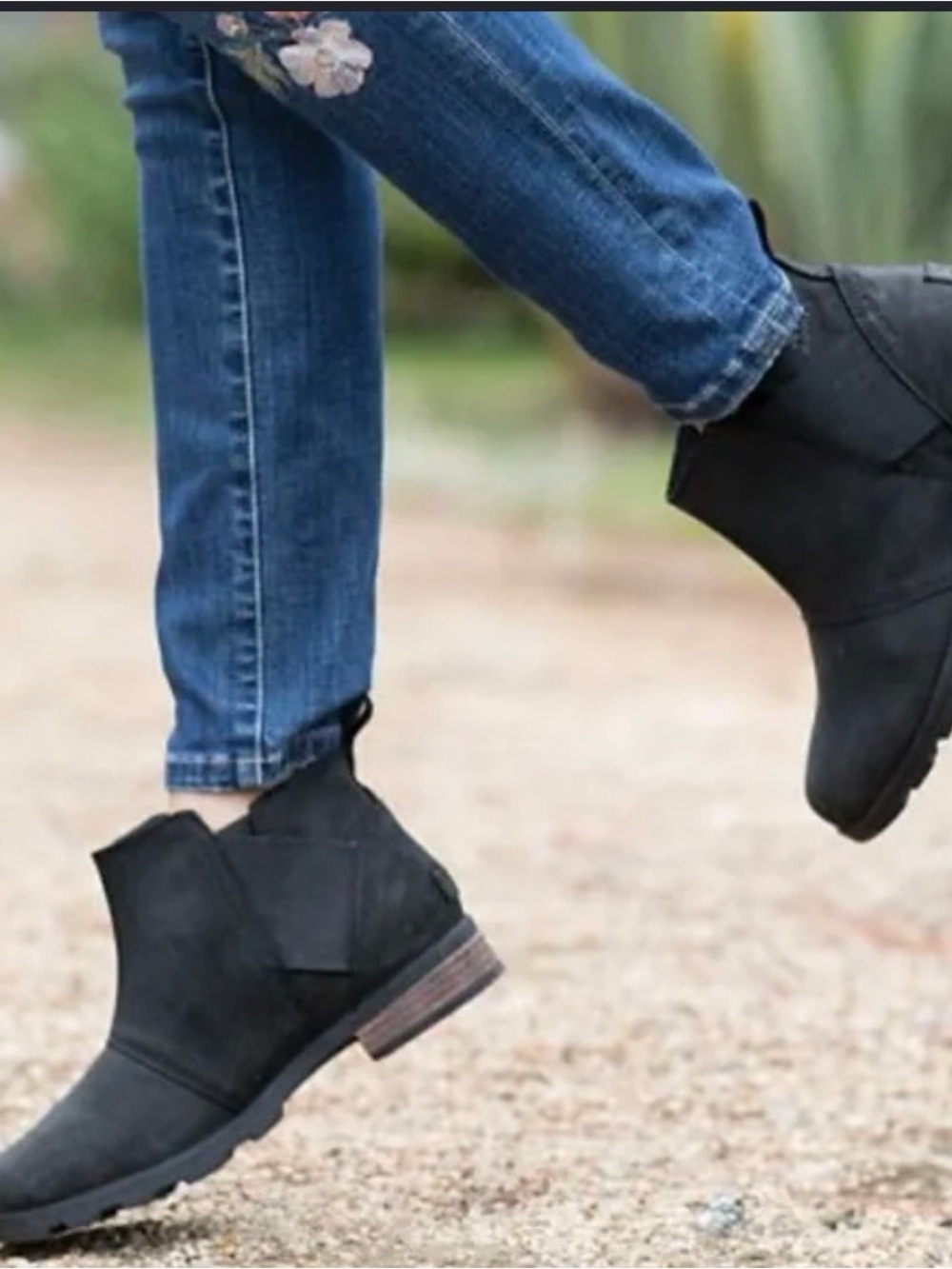 Sorel Emelie Chelsea Boot In Black-Sz 8